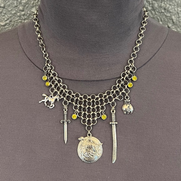 The Hound Sandor Clegane Handmade Chainmail Character Necklace Game of Thrones - Picture 10 of 16